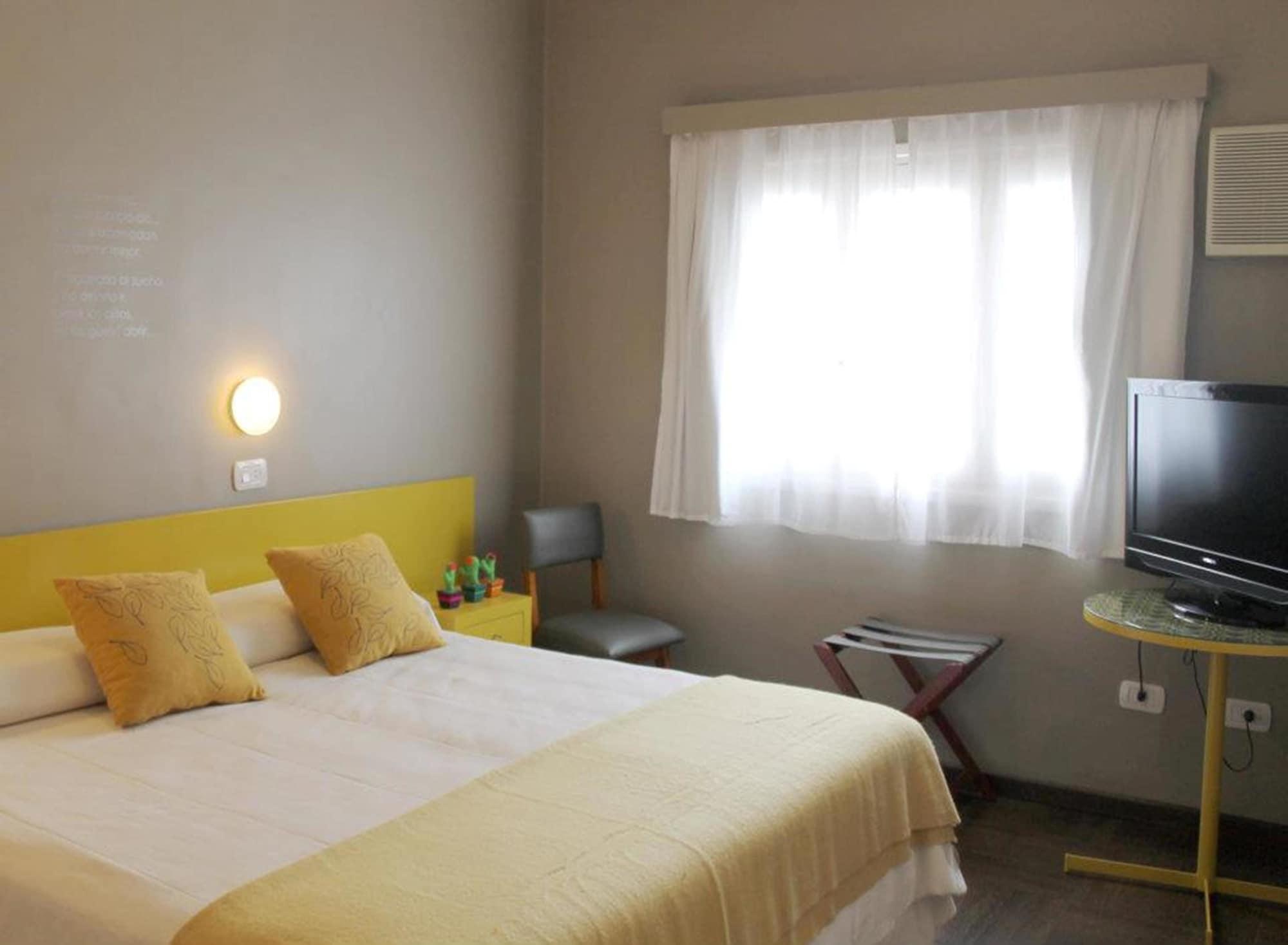 Hotel Posada Del Sol Salta Kültér fotó